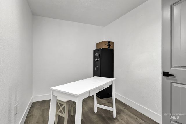 22996 Blessinger Rd, Star, ID 83669