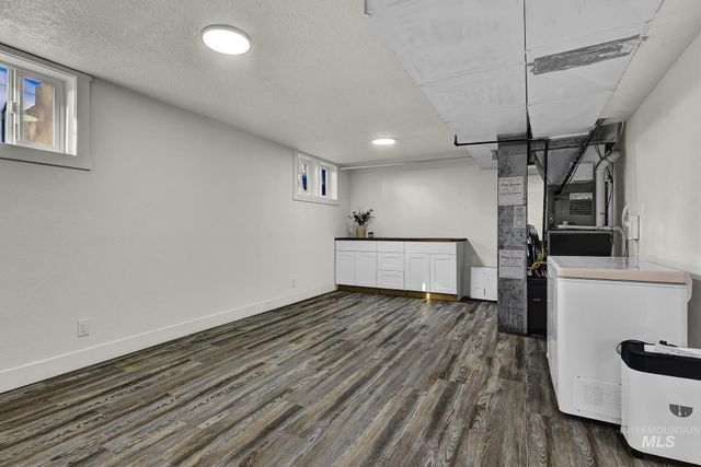 22996 Blessinger Rd, Star, ID 83669