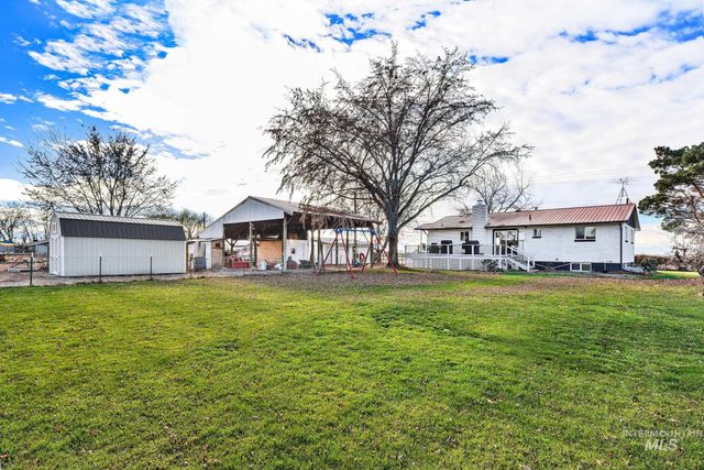 22996 Blessinger Rd, Star, ID 83669