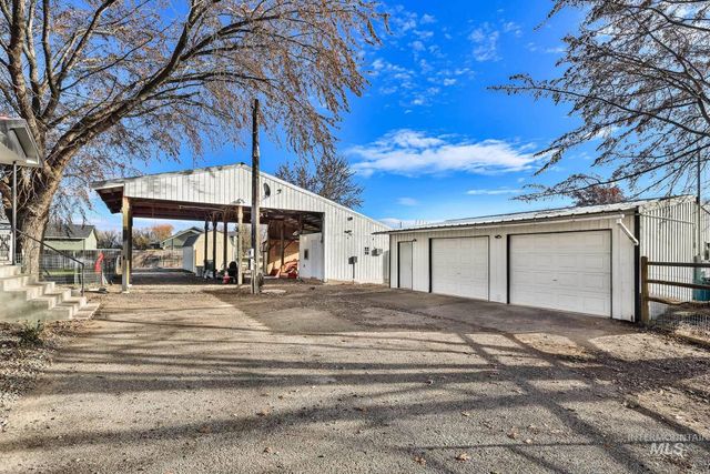 22996 Blessinger Rd, Star, ID 83669