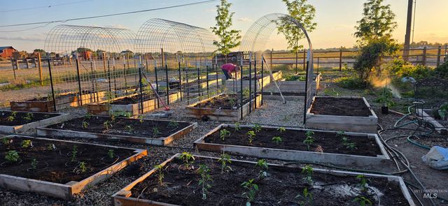 22996 Blessinger Rd, Star, ID 83669