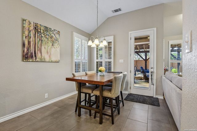 7635 McKinney Hls, San Antonio, TX 78254