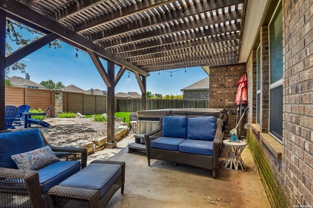 7635 McKinney Hls, San Antonio, TX 78254