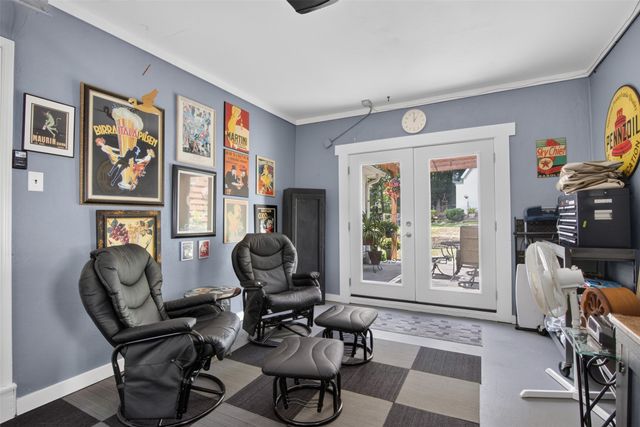2832 36th Street, Des Moines, IA 50310