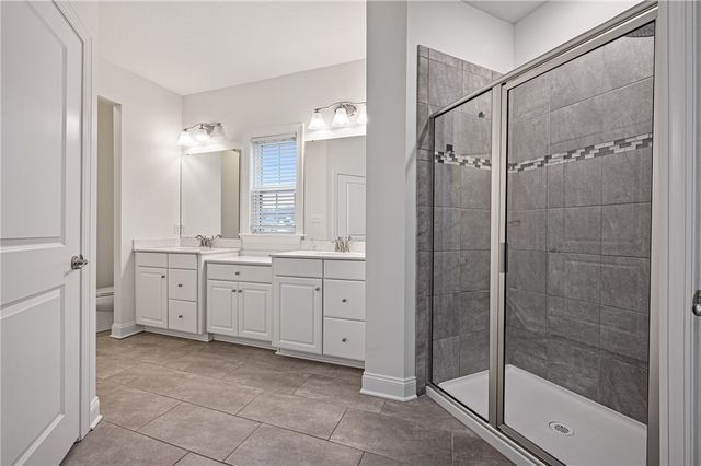 2028 Dantry Dr, Cecil, PA 15317