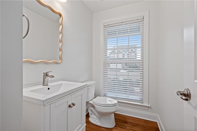 2028 Dantry Dr, Cecil, PA 15317