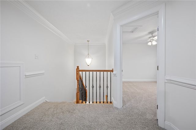 2028 Dantry Dr, Cecil, PA 15317