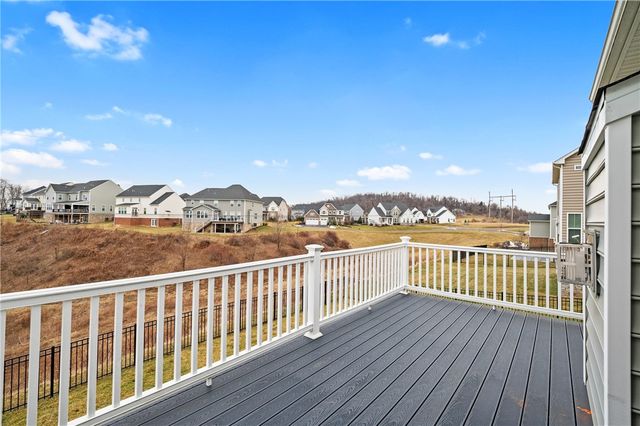 2028 Dantry Dr, Cecil, PA 15317