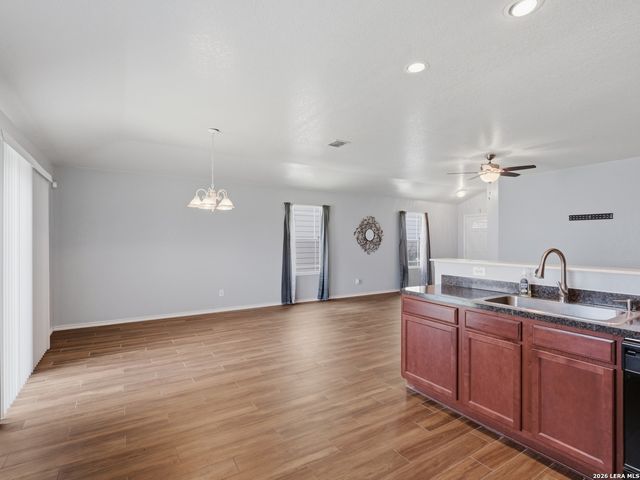 4714 Dapple, San Antonio, TX 78244
