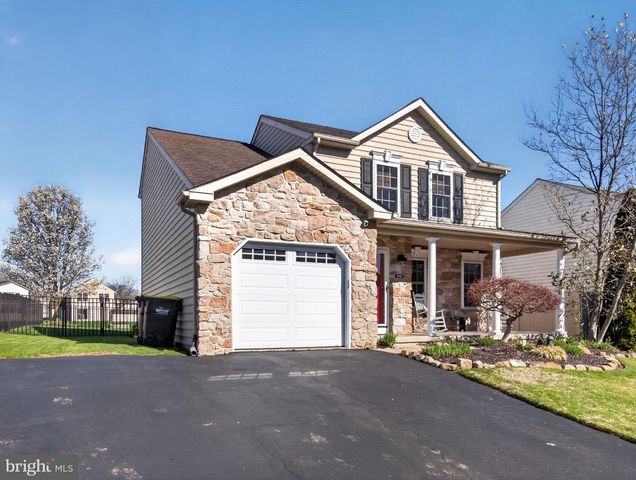 2040 VALLEY VIEW DR, Quakertown, PA 18951