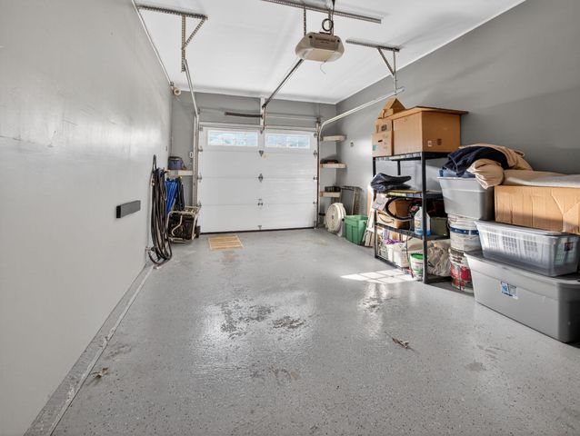 2040 VALLEY VIEW DR, Quakertown, PA 18951