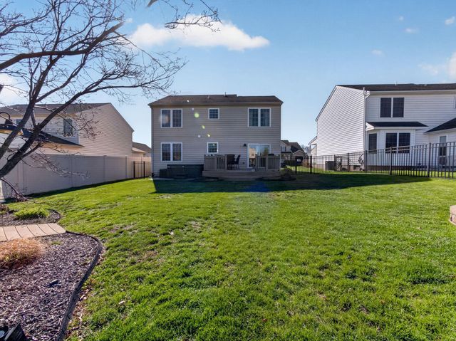 2040 VALLEY VIEW DR, Quakertown, PA 18951