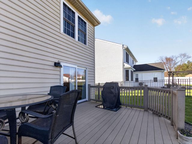 2040 VALLEY VIEW DR, Quakertown, PA 18951