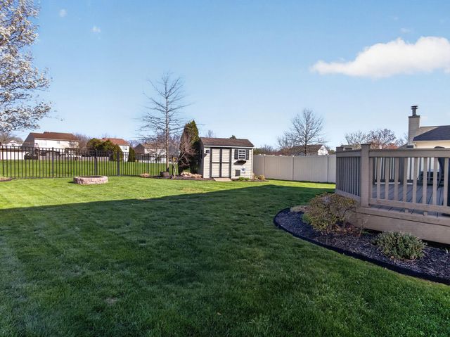 2040 VALLEY VIEW DR, Quakertown, PA 18951