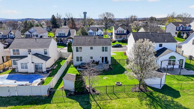 2040 VALLEY VIEW DR, Quakertown, PA 18951