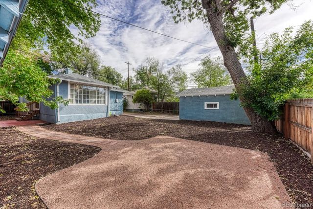 209 E Washington Street, Colorado Springs, CO 80907