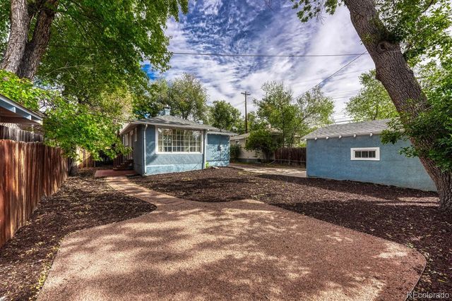 209 E Washington Street, Colorado Springs, CO 80907