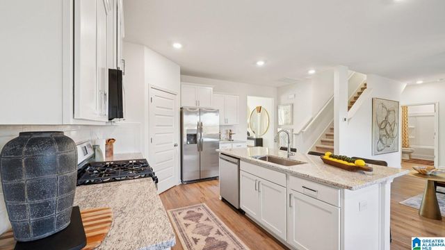 536 WAY STATION PLACE, Kimberly, AL 35091