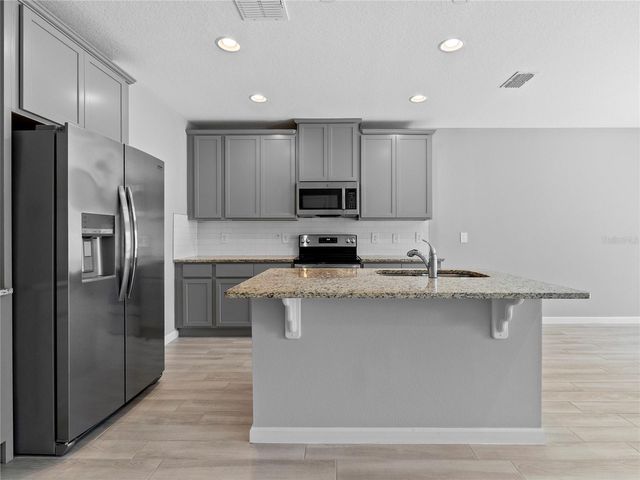 463 CAPE HONEYSUCKLE PLACE, Sanford, FL 32771