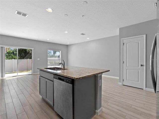 463 CAPE HONEYSUCKLE PLACE, Sanford, FL 32771