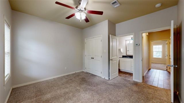 102 Richards Street, College Station, TX 77840