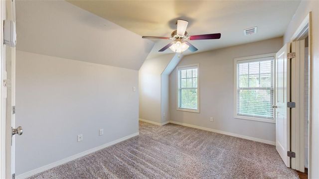 102 Richards Street, College Station, TX 77840