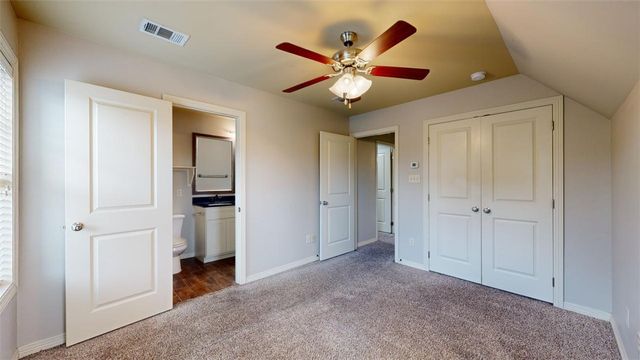 102 Richards Street, College Station, TX 77840