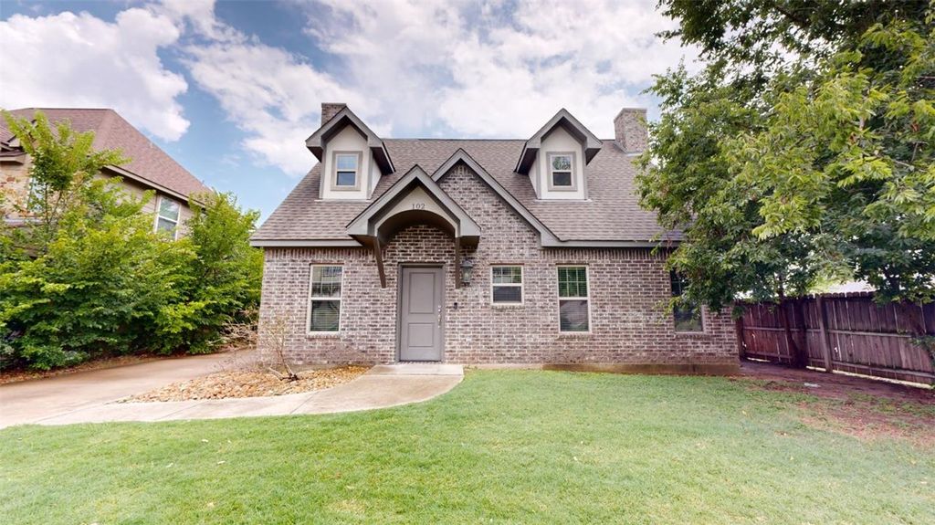 102 Richards Street, College Station, TX 77840