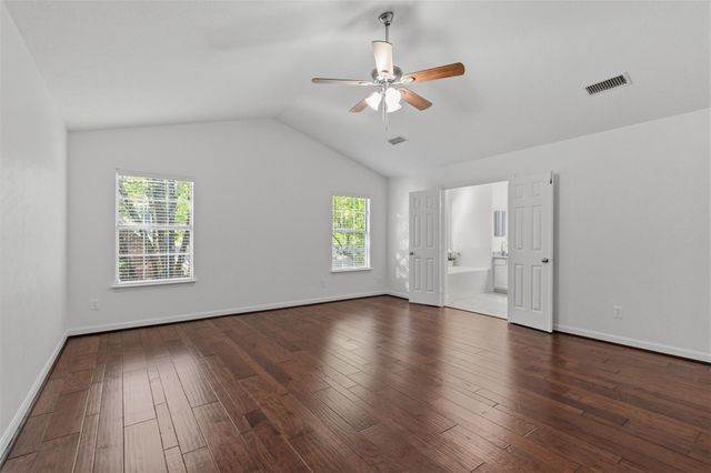 52 W Twinberry Place, The Woodlands, TX 77381