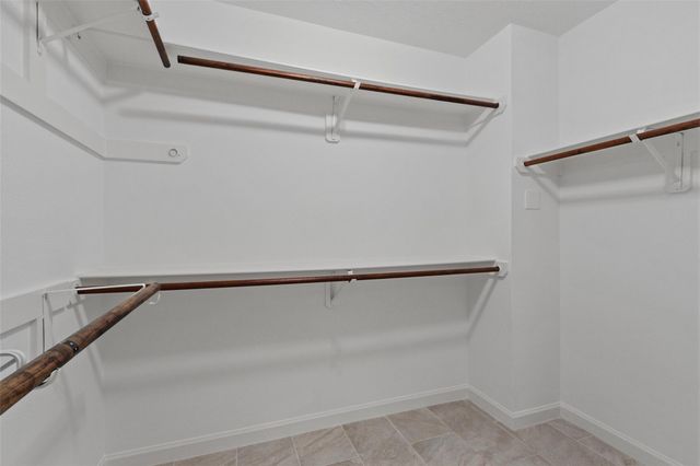 52 W Twinberry Place, The Woodlands, TX 77381