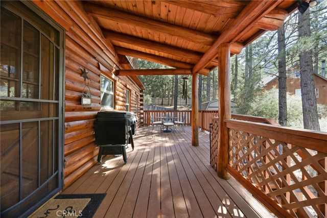 1521 Dogwood Way, Pine Mountain Club, CA 93222