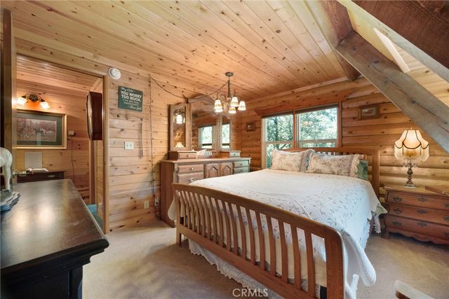 1521 Dogwood Way, Pine Mountain Club, CA 93222