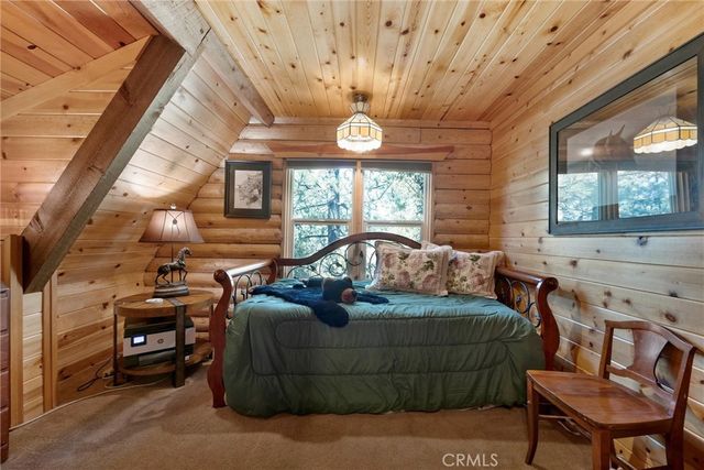 1521 Dogwood Way, Pine Mountain Club, CA 93222