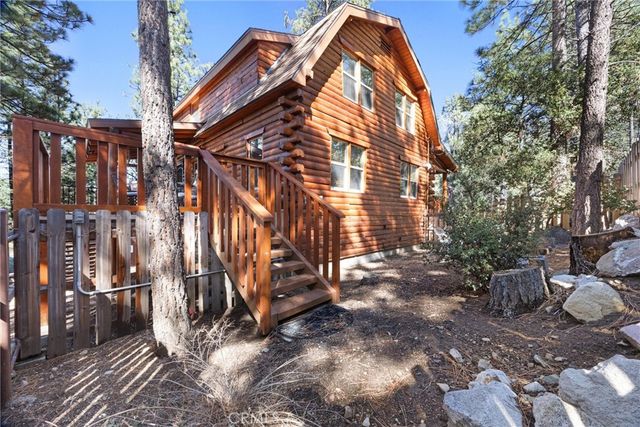 1521 Dogwood Way, Pine Mountain Club, CA 93222
