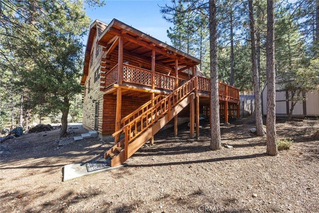 1521 Dogwood Way, Pine Mountain Club, CA 93222