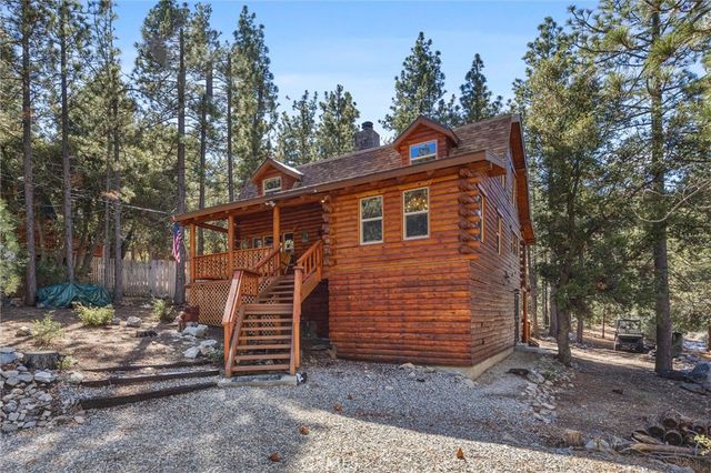 1521 Dogwood Way, Pine Mountain Club, CA 93222