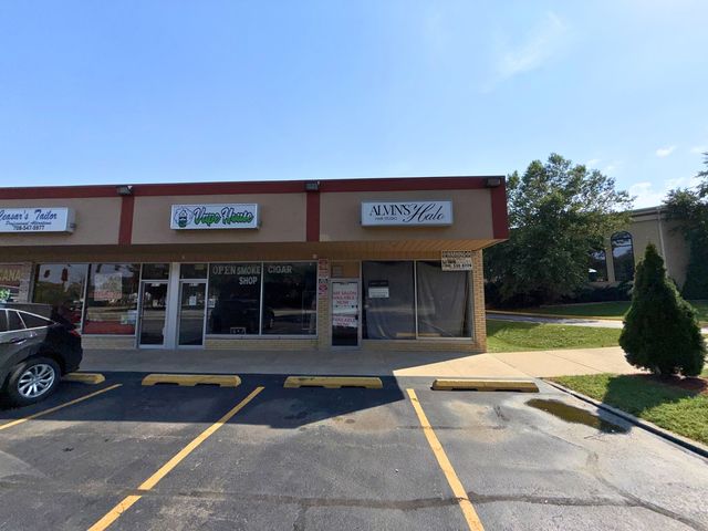 5817 St Charles Road, Berkeley, IL 60163