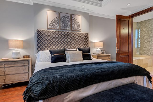 70 E WALTON Street 702-802, Chicago, IL 60611