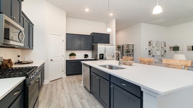 715 Hadara Dr, Longs, SC 29568