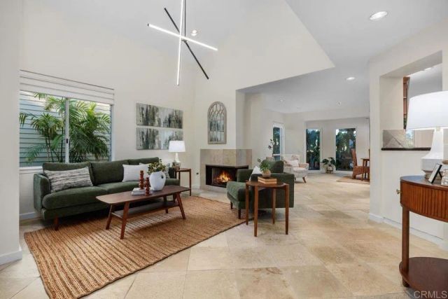7020 Lantana, Carlsbad, CA 92011