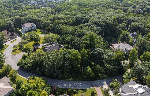 9620 Pacific Court, Burr Ridge, IL 60527
