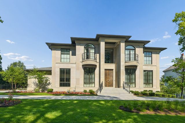 9620 Pacific Court, Burr Ridge, IL 60527