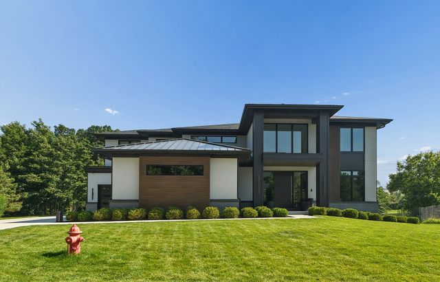 9620 Pacific Court, Burr Ridge, IL 60527