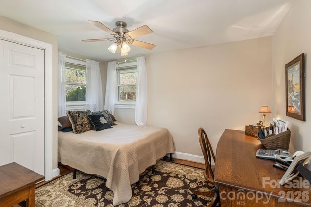 306 Taylor Street, Hendersonville, NC 28739