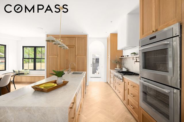 127 Winthrop Street, New York City, NY 11225