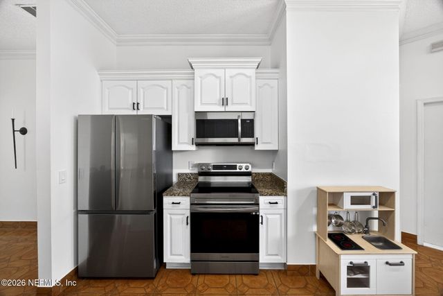 9515 BROKEN OAK Boulevard, Jacksonville, FL 32257
