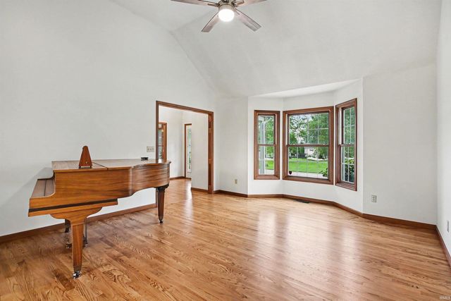 11199 Anderson Lake Drive, Granger, IN 46530