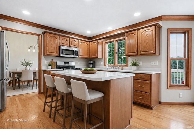 11199 Anderson Lake Drive, Granger, IN 46530