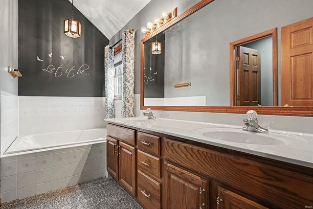 11199 Anderson Lake Drive, Granger, IN 46530