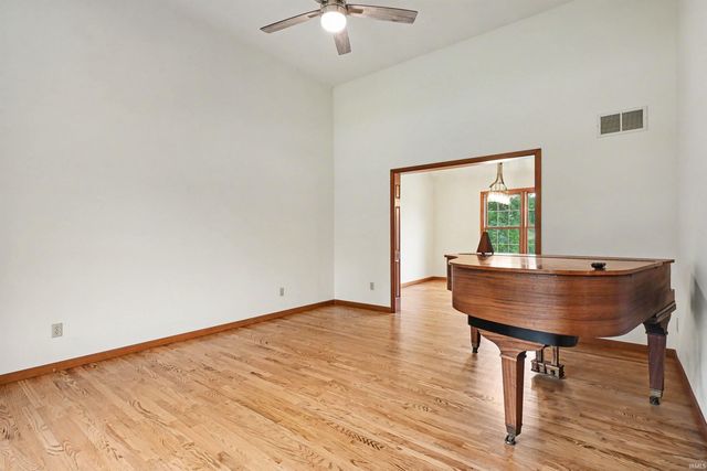 11199 Anderson Lake Drive, Granger, IN 46530